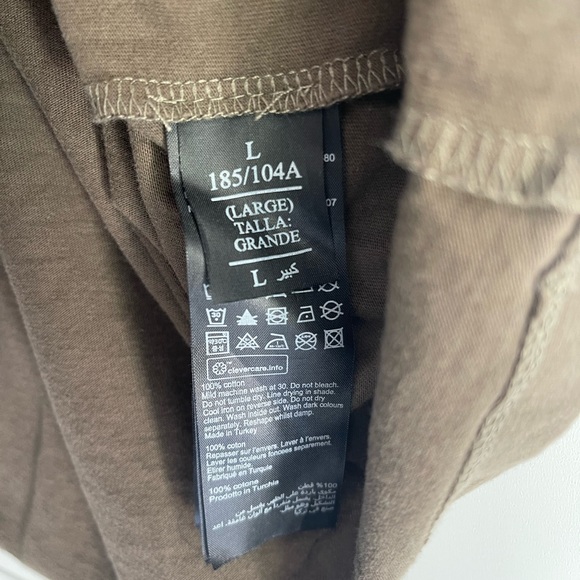 ALL SAINTS regular fit tee preowned, no stains, no rips. Excellent condition. - Picture 3 of 5